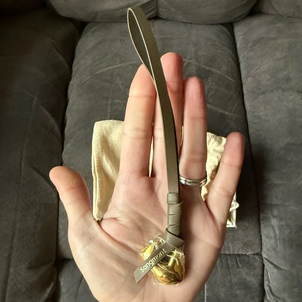 BNWT Songmont Faith Stone Bag Charm in Sandal - Picture 8 of 11